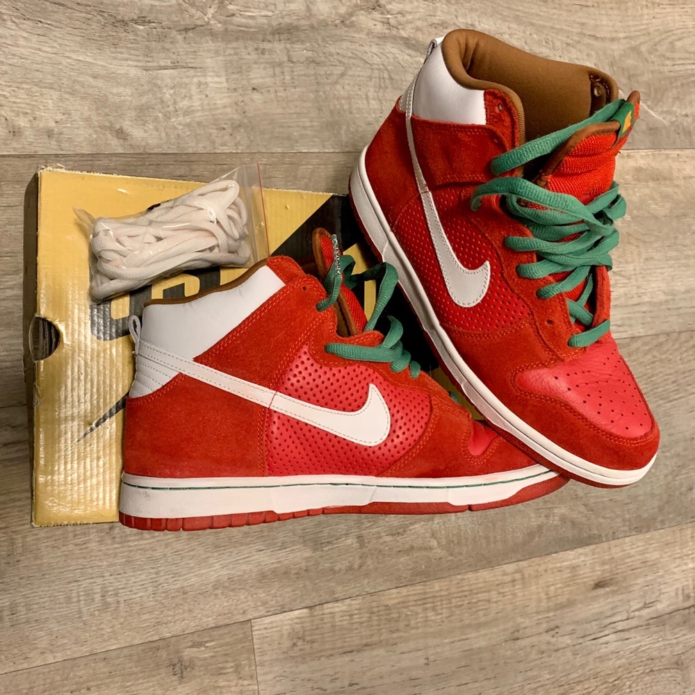 Nike SB Big Gulp w/ Box & Extra Laces